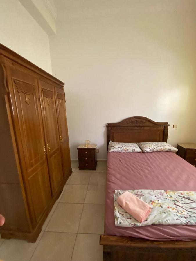 Appartement Martil 3 Chambres Proche De Centre Ville 5Mn A Pied Et La Plage 10Mn A Pied Et 10Mn De Aeroport Tetouan En Voiture Zewnętrze zdjęcie